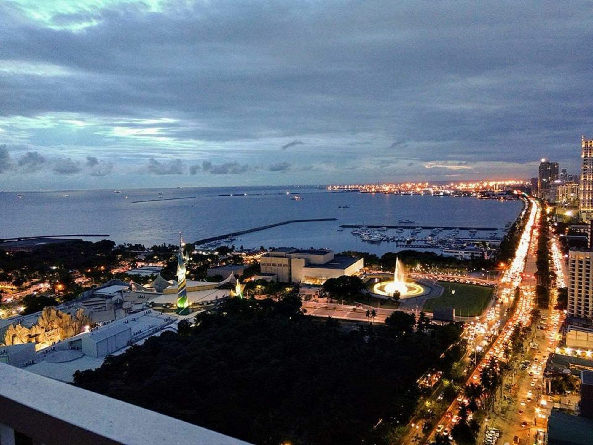 Seabreeze Residences At Breeze Residences Pasay Exterior foto
